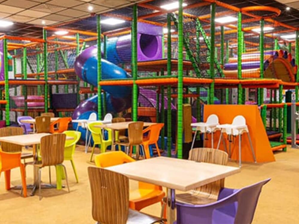 cafe indoor playground